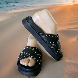 Mila Paoli Blk Genuine Leather Cross Strap Sandal Studs Made Italy Sz 37 / 6.5-7